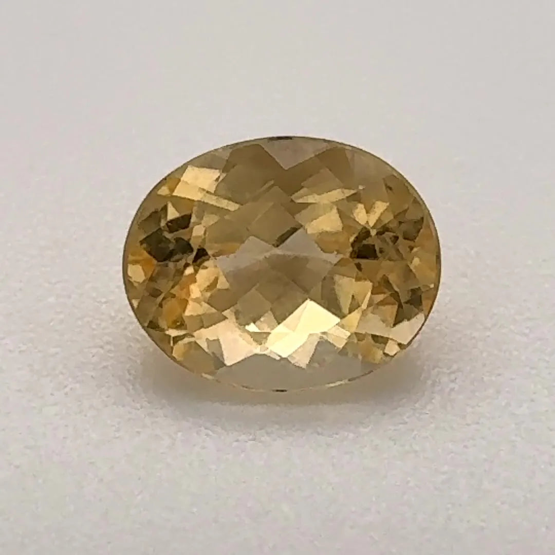 1.11ct Oval Natural Topaz (Colour Yellow, Clarity Eye Clean, Cut Faceted)