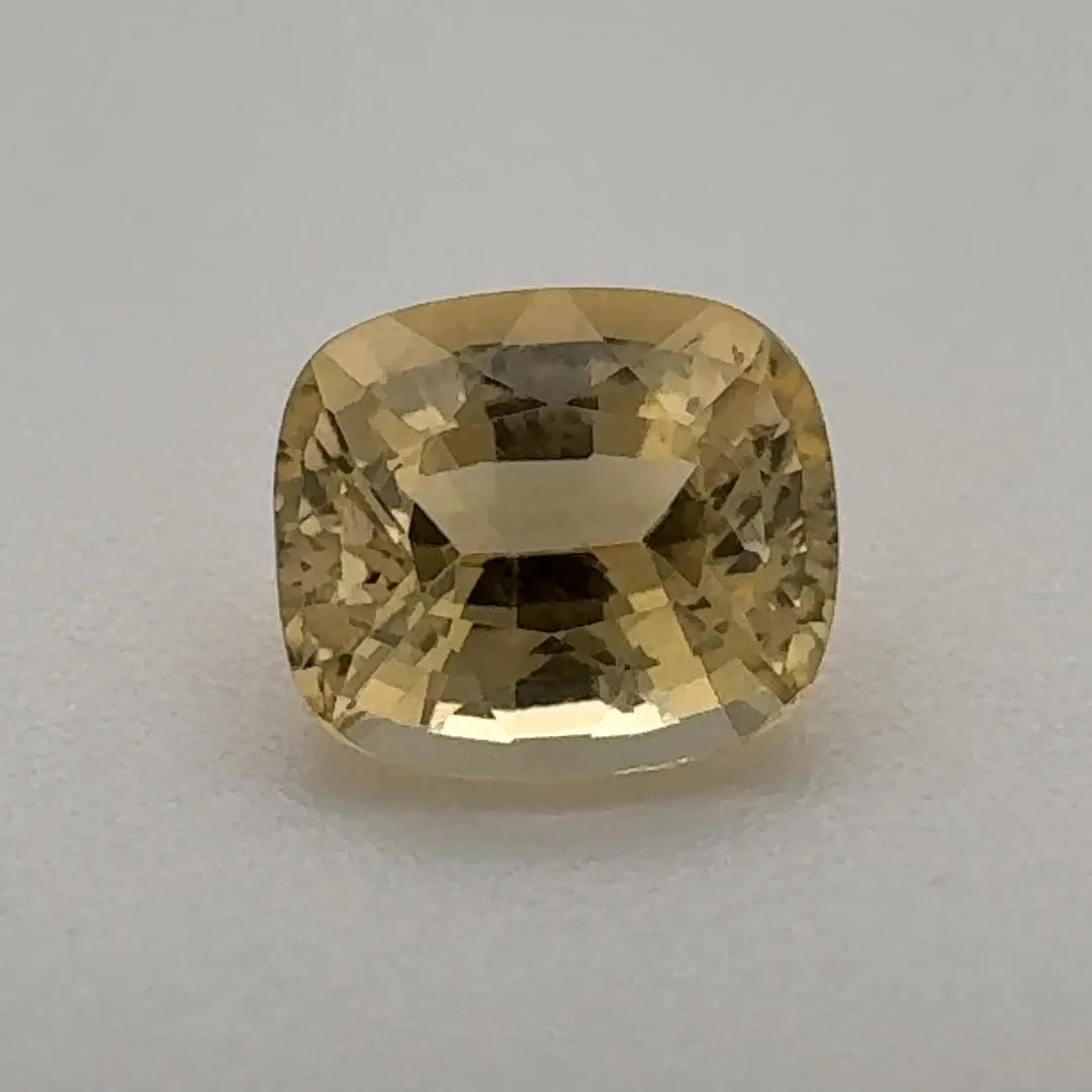 1.29ct Cushion Natural Topaz (Colour Yellow, Clarity Eye Clean, Cut Faceted)