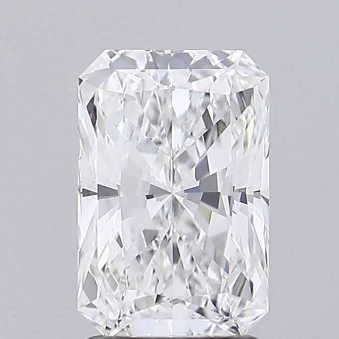2.02ct Radiant Lab Grown Diamond (Colour E, Clarity VVS2, IGI Certified)