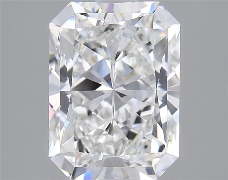 2.03ct Radiant Lab Grown Diamond (Colour E, Clarity VS1, IGI Certified)