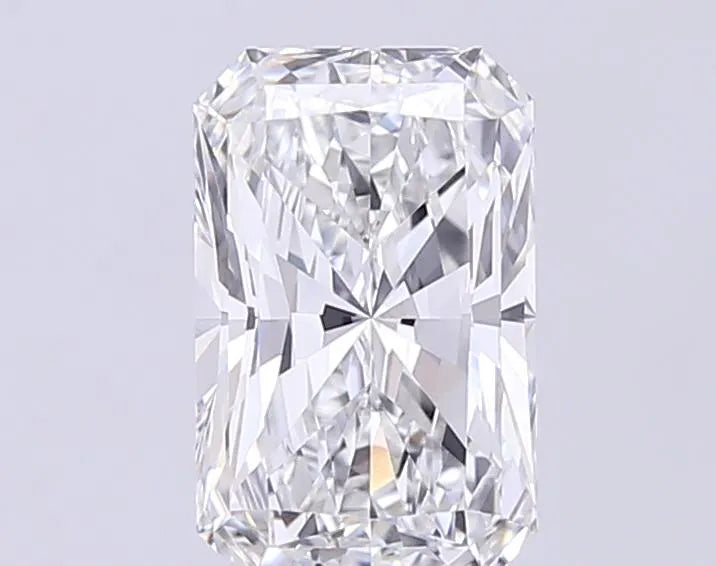 2.30ct Radiant Lab Grown Diamond (Colour F, Clarity VVS2, IGI Certified)