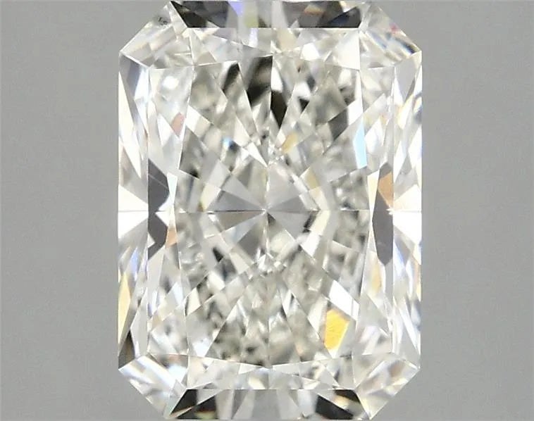 2.35ct Radiant Lab Grown Diamond (Colour F, Clarity VS2, IGI Certified)