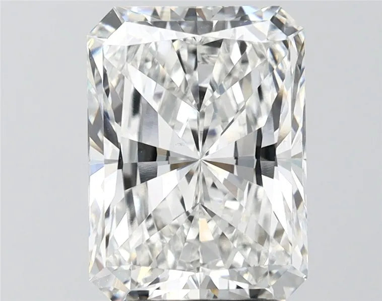 3.88ct Radiant Lab Grown Diamond (Colour F, Clarity VS1, IGI Certified)